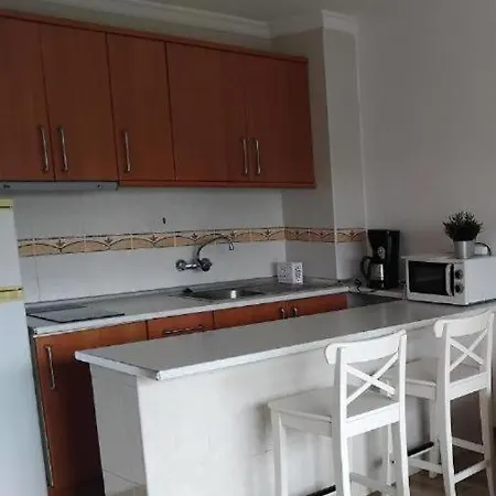 Juncos 2 - Marruecos 9 *